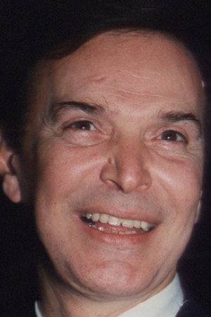 Giorgos Marinos portrait