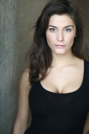 Elysia Rotaru portrait