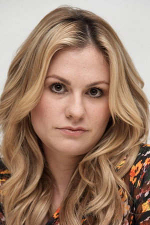Anna Paquin portrait