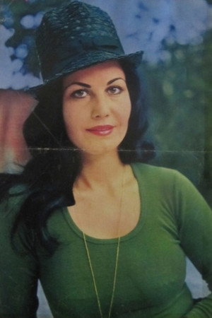 Pouri Banaei portrait