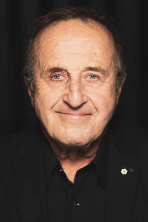Bernard Derome portrait