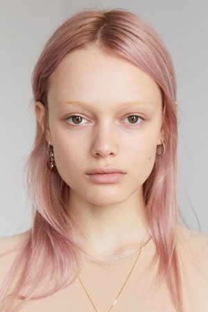 Simona Kust portrait