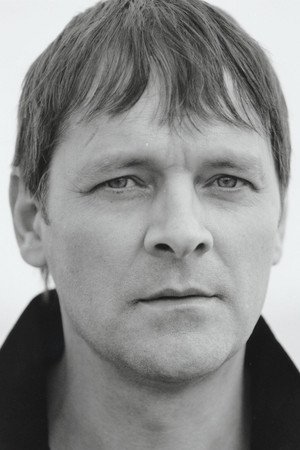 Mark Heap portrait