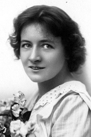 Frances Starr portrait