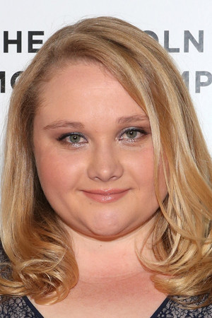Danielle Macdonald portrait