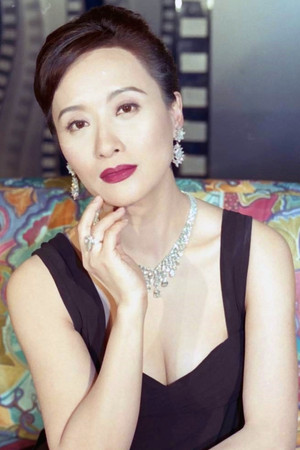Regina Tsang Hing-Yu portrait
