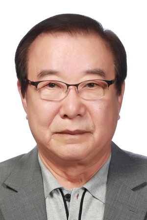 Jang Yong portrait