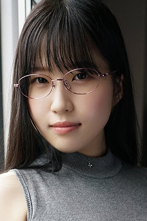 Nagomi Kishi portrait