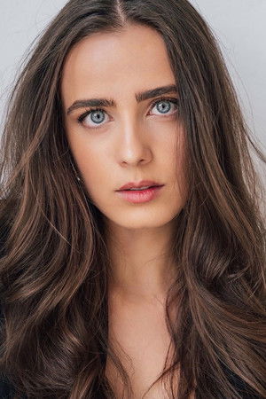 Julia Tomasone portrait