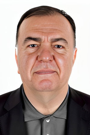 Mazlum Kiper portrait