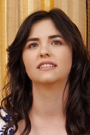 Sofi Mae portrait