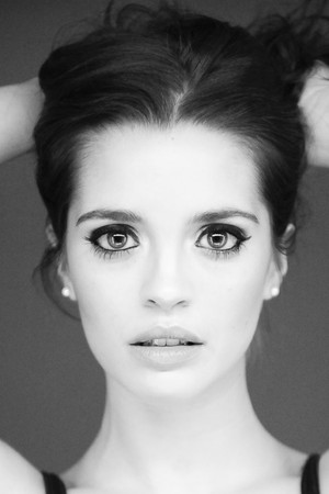 Joana Ribeiro portrait