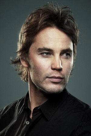 Taylor Kitsch portrait