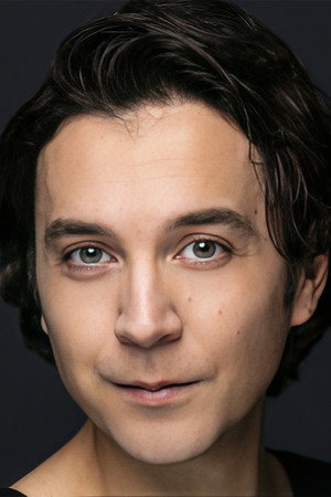 Anıl Altınöz portrait