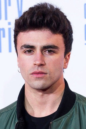 Itzan Escamilla portrait