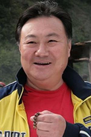 Tong Xiaohu portrait
