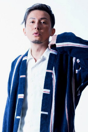 Issa Hentona portrait