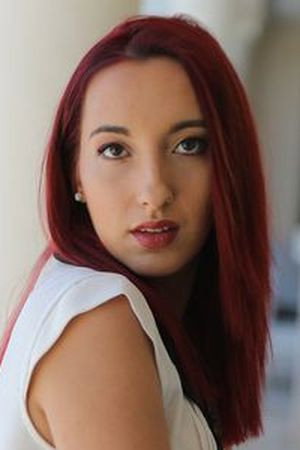 Anaïs Latour portrait