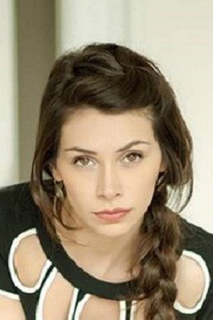 Begüm Birgören portrait