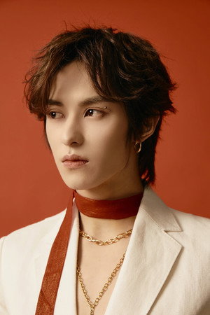 Zuo Ye portrait