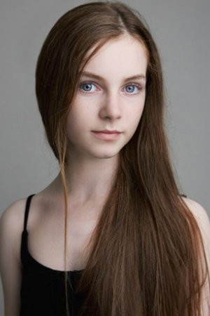 Molly Harmon portrait