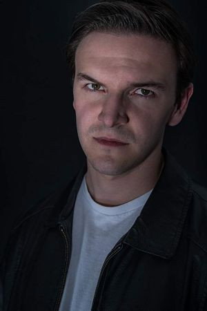 Jonathan Everett portrait