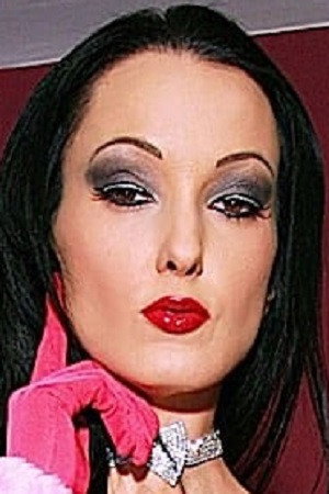 Fetish Liza portrait