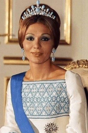 Farah Pahlavi portrait