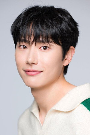 Shin Jeong-u portrait