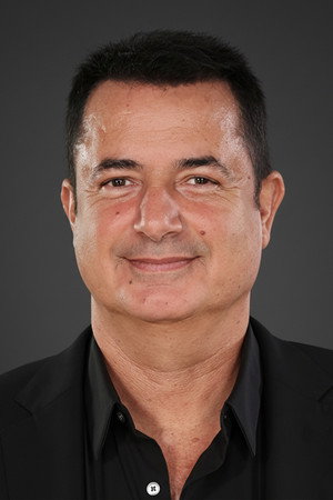 Acun Ilıcalı portrait