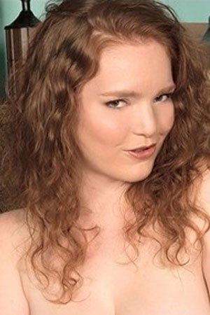 Contessa Rose portrait