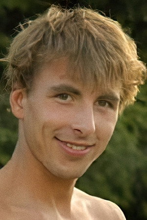 Miky Sem portrait