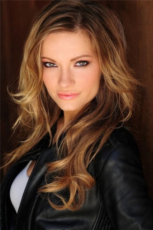 Caitlin O'Connor portrait