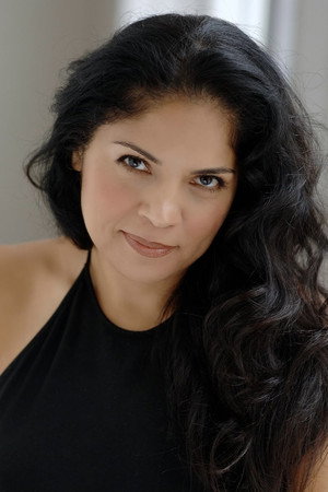 Annie Henk portrait