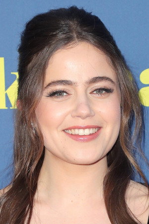 Molly Gordon portrait