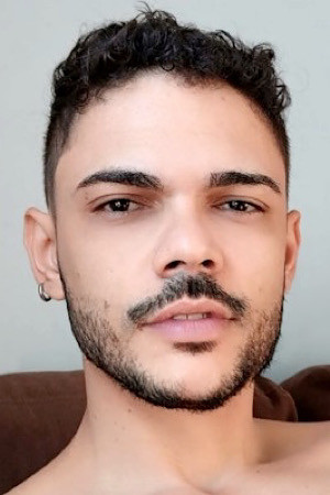 Apenas Thi portrait
