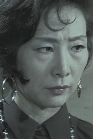 Lee Hwang-ja portrait