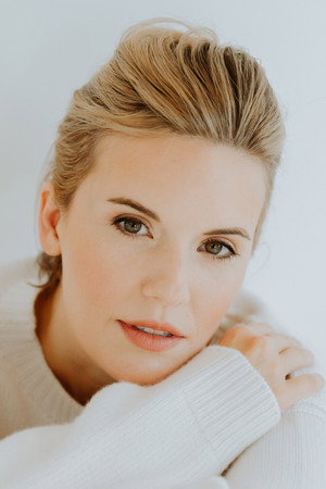 Maggie Grace portrait