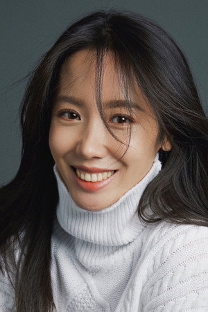 Ming Xing portrait