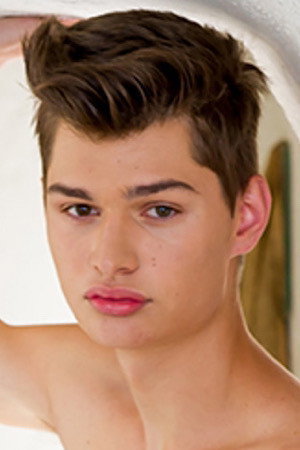 Ben Stolar portrait