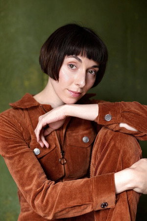Geneviève Lowe portrait