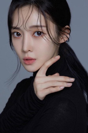 Lee Areum portrait