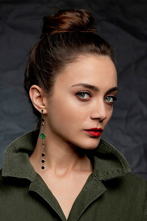 Damla Sönmez portrait