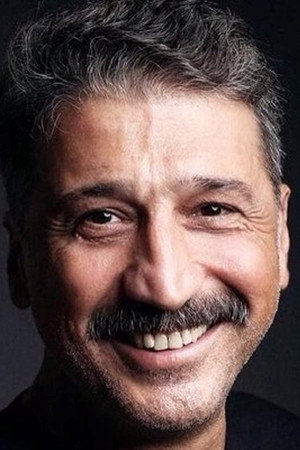 Cem Davran portrait