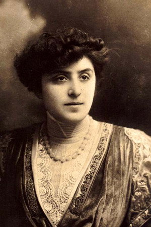 Véra Sergine portrait