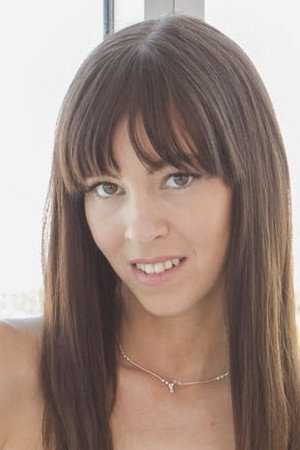 Hannah Hartman portrait