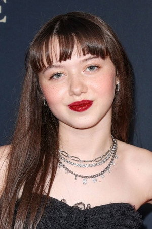 Violet McGraw portrait