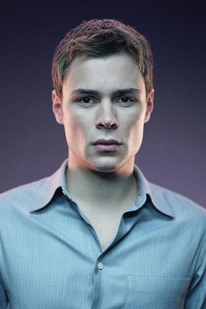 Patrick John Flueger portrait
