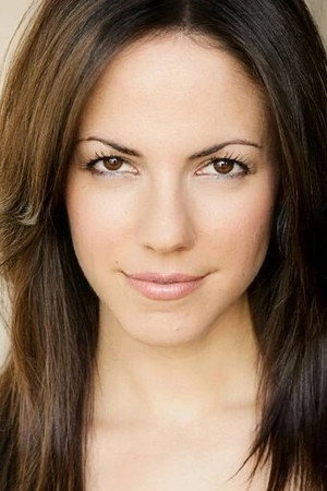 Anna Silk portrait