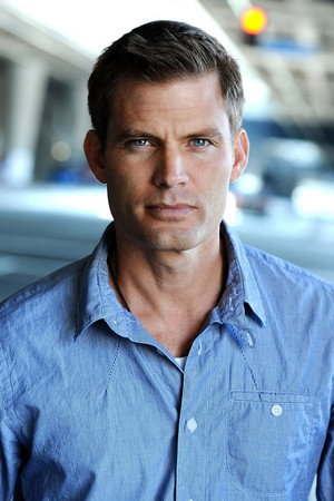 Casper Van Dien portrait
